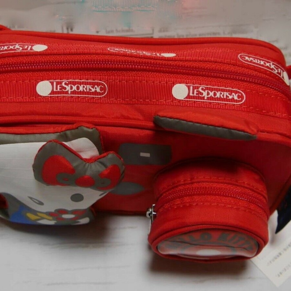 LeSportsac x Hello Kitty Camera Bag - Picture 3 of 7